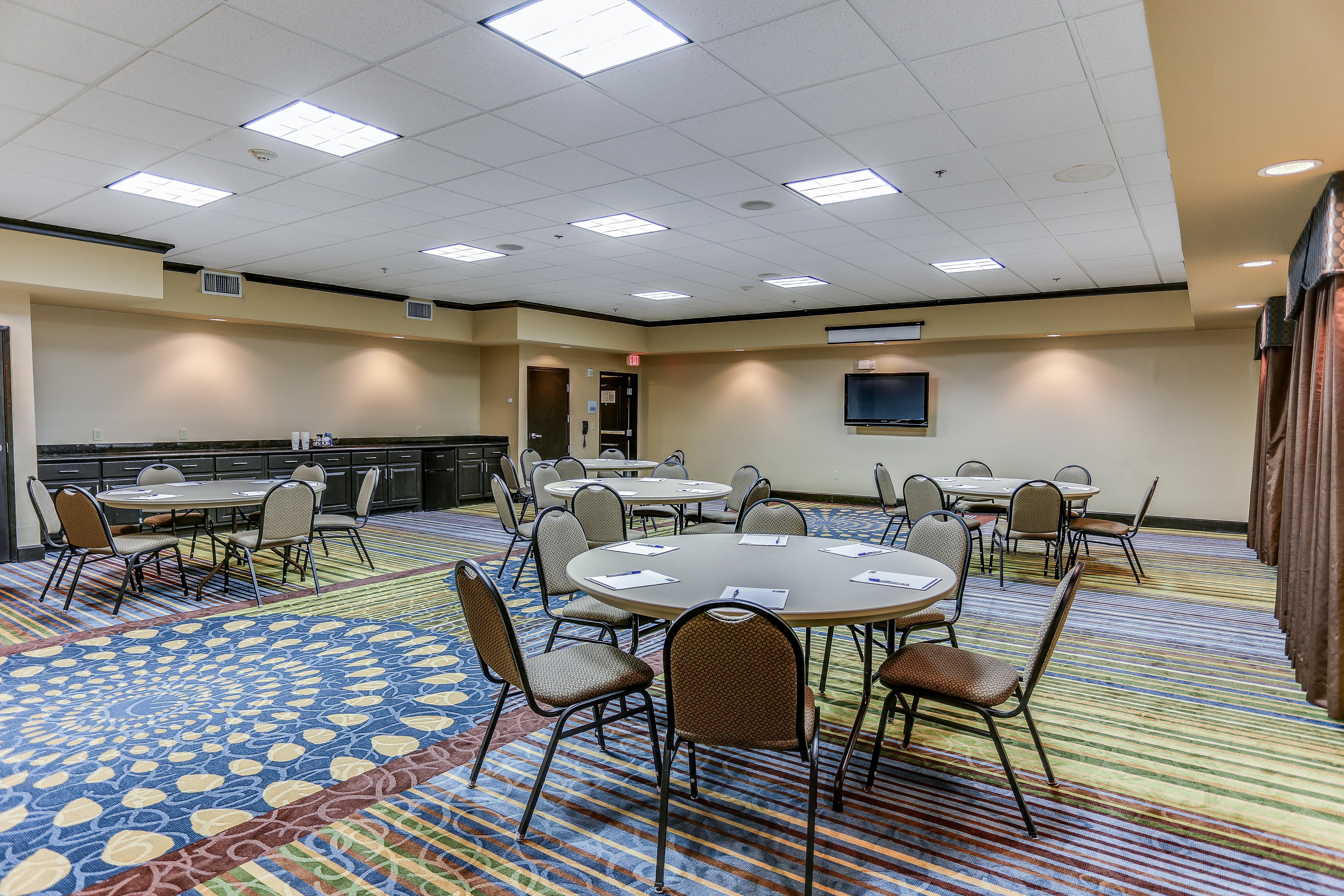 Holiday Inn Express Hotel & Suites Huntsville By Ihg Экстерьер фото